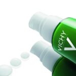VICHY NORMADERM Hydratačný krém s dvojitou korekciou 50 ml – Obrázok 2