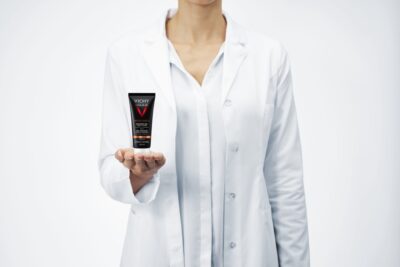 VICHY HOMME HYDRA MAG C Sprchový gél 200 ml – Obrázok 2