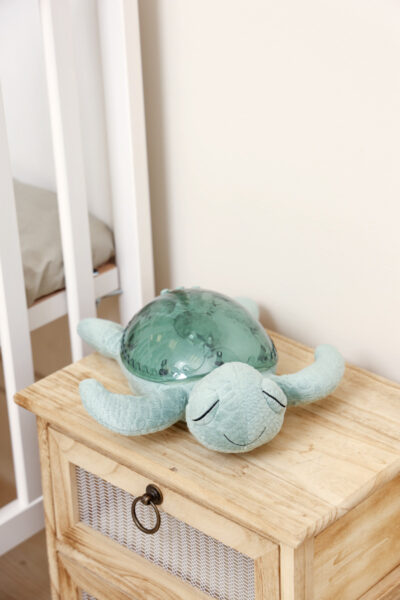 Cloud b® Tranquil Turtle™ Nočné svetielko s melódiou Korytnačka, zelená – Obrázok 3