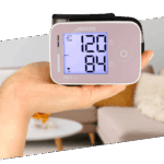 NOVAMA WRIST PRIME Pink zápästný tlakomer s detekciou arytmie a protokolom ESH – Obrázok 3