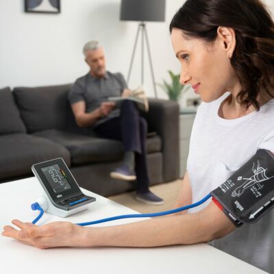 Braun ExactFit 3 BUA6150 Ramenný tlakomer, 2 manžety – Obrázok 6